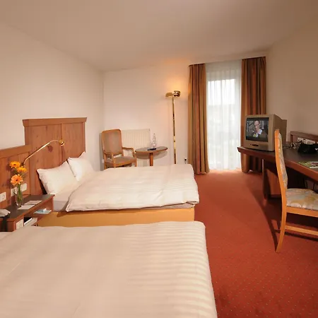 Western Parkhotel 4*